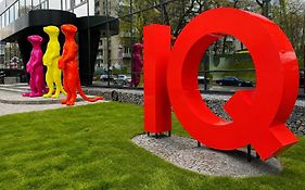 Iq Hotel